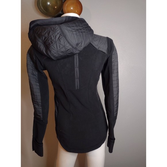 LULULEMON Fleecy Keen Jacket Black Size 4 Removable Hood Warm Layered Quilted BB - Picture 3 of 6
